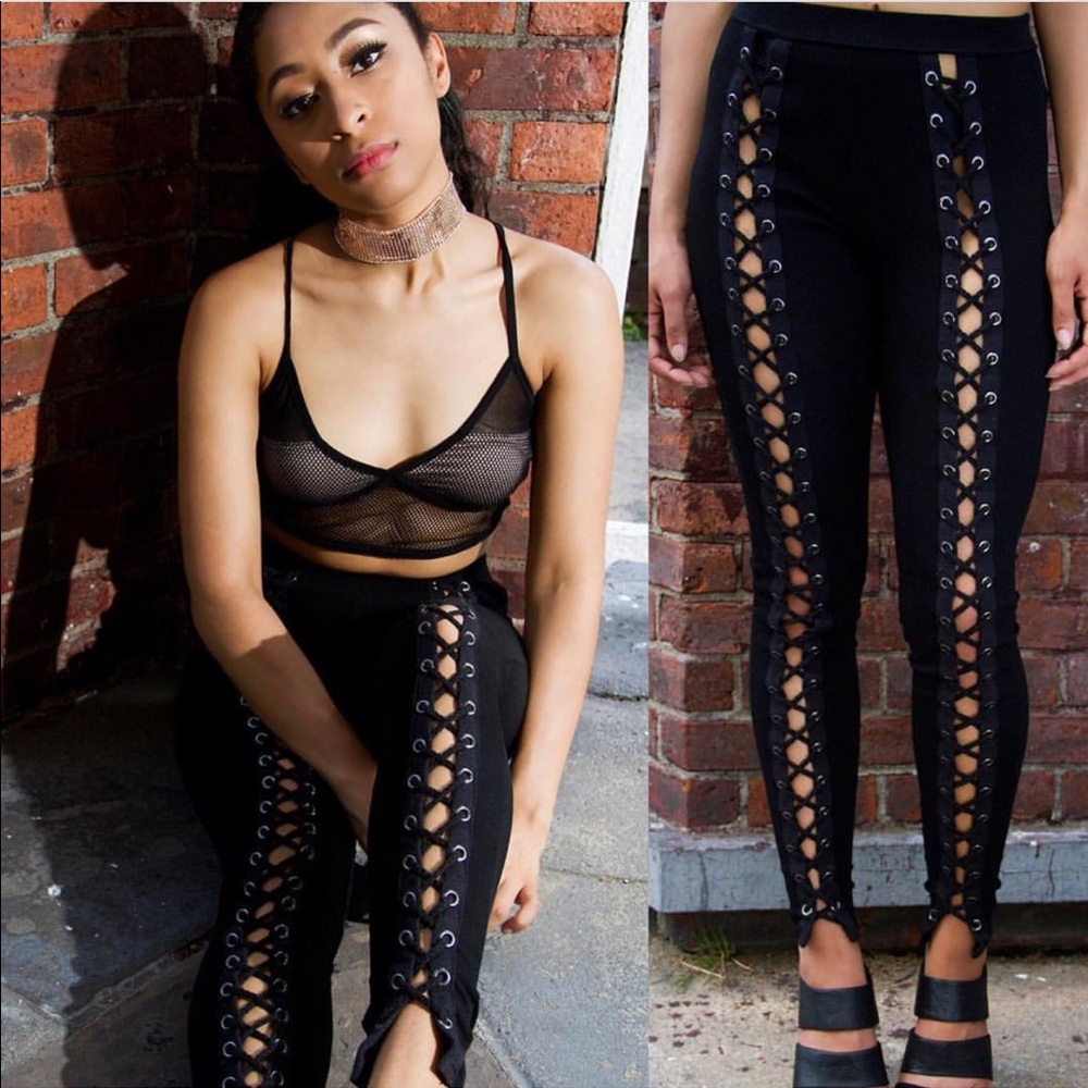 Laced Up Leggings‼️